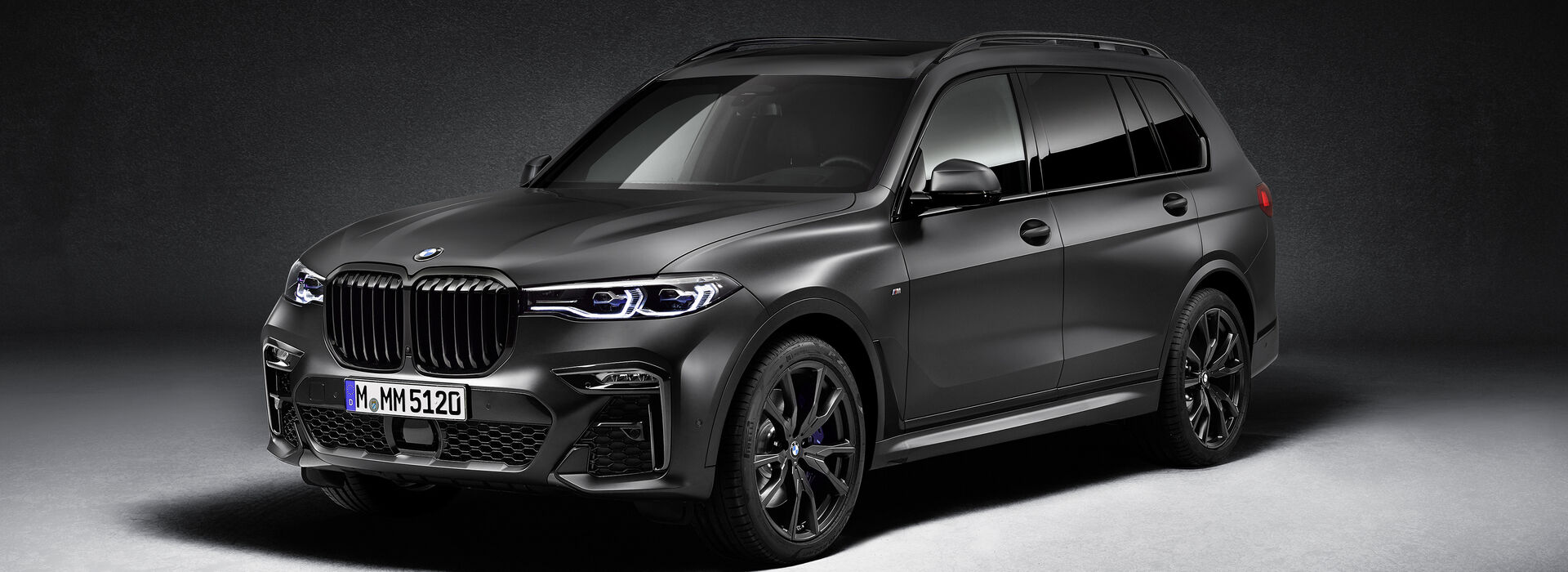 BMW X7 Edition Dark Shadow