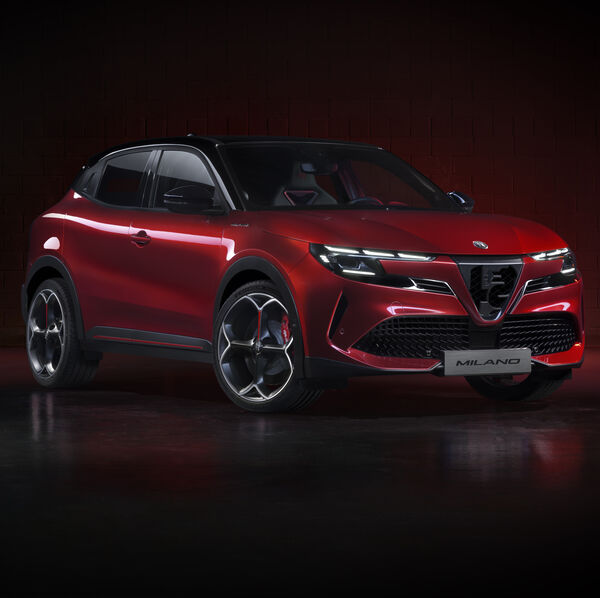 Alfa Romeo Junior : jusqu'à 240 CV