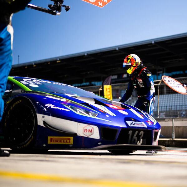 Emil Frey Racing – Finition magistrale