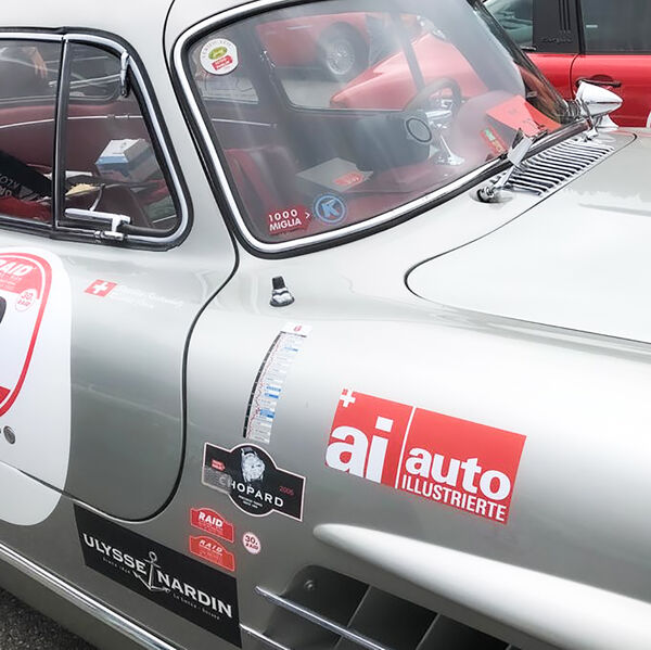 Wir suchen Autos mit ai-Sticker!